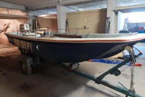 Barca con carrello motore Johnson 35 Cv