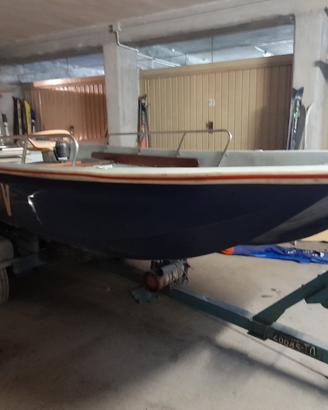 Barca con carrello motore Johnson 35 Cv