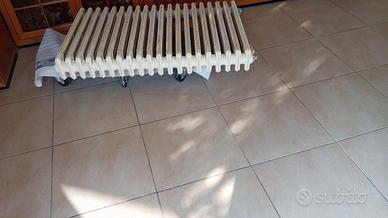 n.3 termosifoni in ghisa