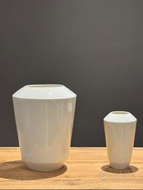 Coppia Vasi in ceramica .