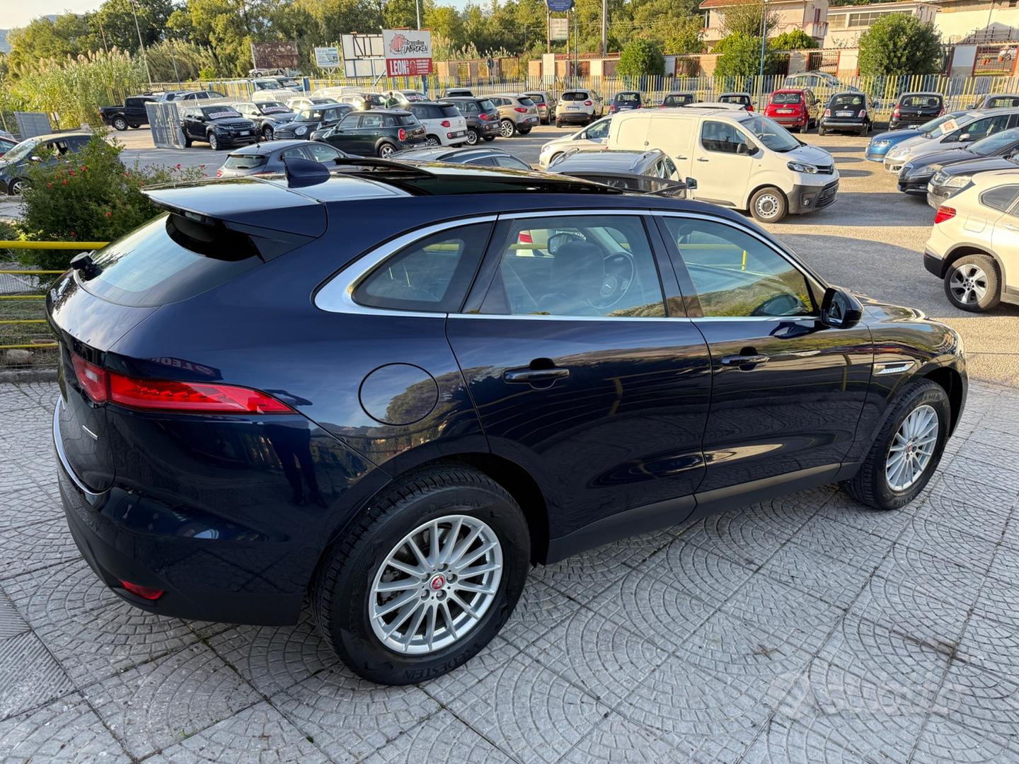 Jaguar F-Pace (X761)