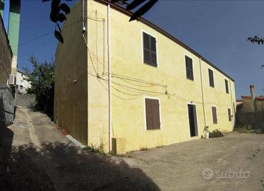 Immobile in asta di 235 m² con 5 locali a Burgos