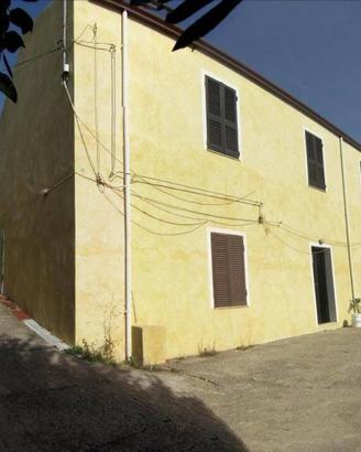 Immobile in asta di 235 m² con 5 locali a Burgos