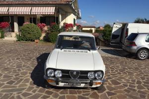 Alfaromeo nuova giulia super 1600