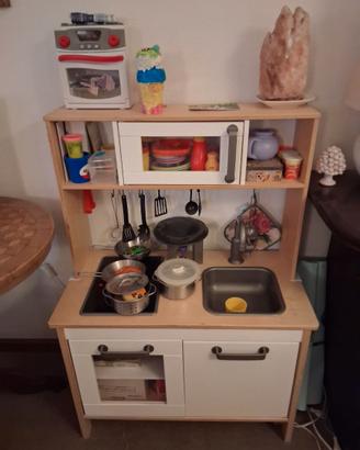 Cucina giocattolo