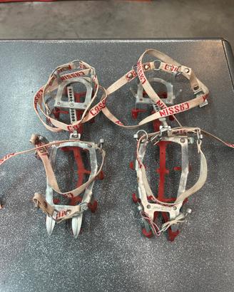 Ramponi da neve Cassin 12 punte usati