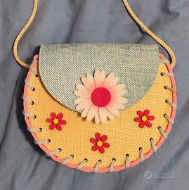 Borsetta bambina souvenir isole eolie