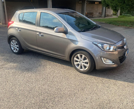 Hyundai i20 crdi 2012 1.4 diesel