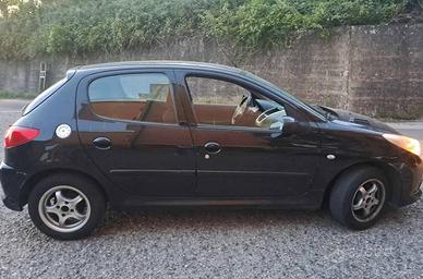 Peugeot 206+