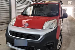 Fiat Fiorino 1.3 Mjt 95cv Adventure 