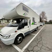 Camper mansardato