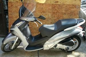 Peugeot geopolis 250cc