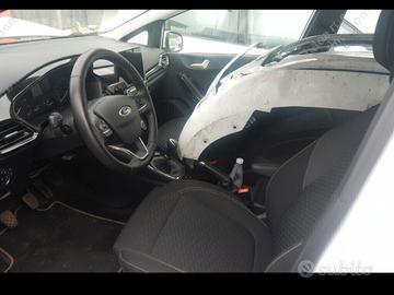 Ford Fiesta 1.0 Ecoboost Hybrid 125 CV 5 porte Tit