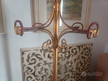 APPENDIABITI IN FERRO BATTUTO 