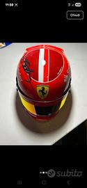 Casco 1/2 Ferrari autografato Charles Leclerc
