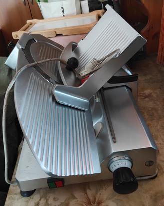 Affettatrice Professionale 