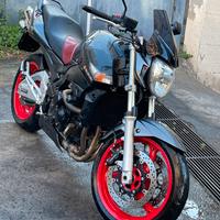 Suzuki Gsr 600 Yoshimura