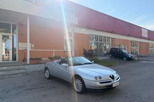 Alfa Romeo GTV Spider 2.0i 16V Twin Spark cat L