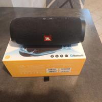 JBL CHARGE 3
