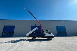 Iveco daily 35c14 con cassone ribaltabile e gru hc
