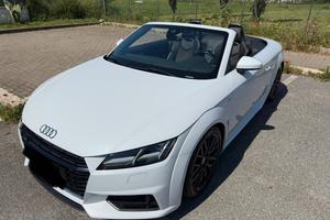 AUDI TT 3ª serie - 2015