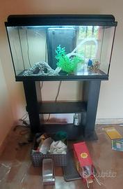 Acquario completo di tutto (mobile, motore, luce,
