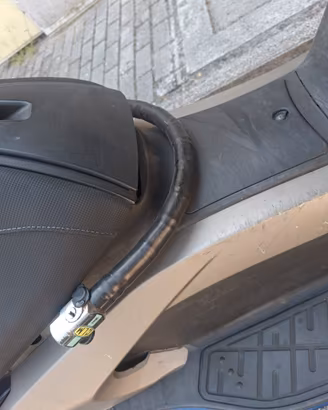 BloccaManubrio CLM per Kymco Xciting 250, 300, 500