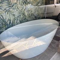 Vasca Lake 160x80 in mineral solid