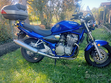 Moto Suzuki Bandit 600