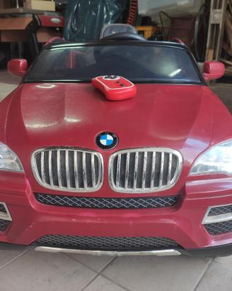 Macchina per bambini telecomandata BMW X6