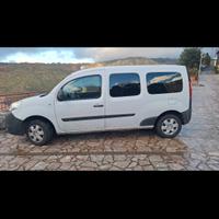 Renault Kangoo Maxi Autocarro