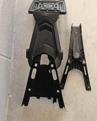 Coda posteriore con portatarga originale bmw