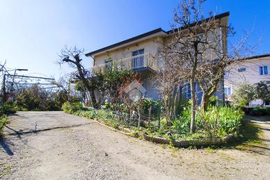 CASA INDIPENDENTE A TORTORETO