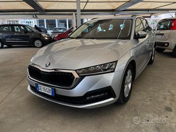 Skoda Octavia 2.0 TDI 116 CV DSG Wagon Style