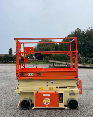 JLG 6RS Piattaforma Verticale a Pantografo Elettri