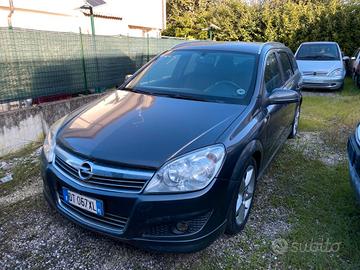 Opel Astra 1.6 16V VVT Station Wagon Cosmo