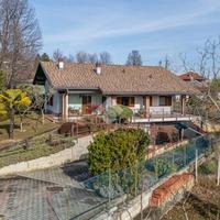 VILLA SINGOLA A LA CASSA