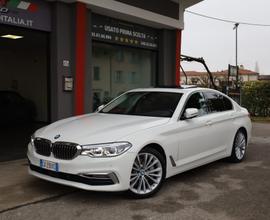 BMW 530 d xDrive 249CV Berlina Live Cockpit Head