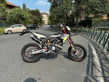 Fantic Motard 125 - 2022