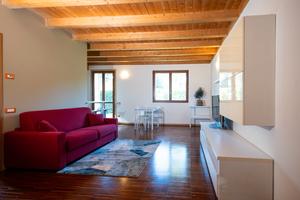 Bilocale con ampio giardino a Seregno