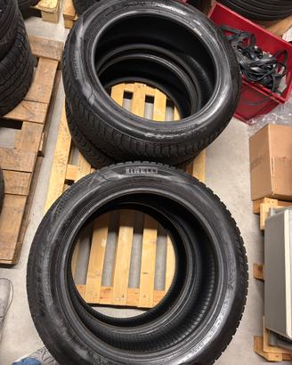 Pirelli winter 2 scorpion 235/55-19 volvo xc60