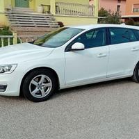 VOLVO - V60 1.6 diesel