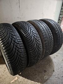 4 gomme 195/65/15 Seminuove