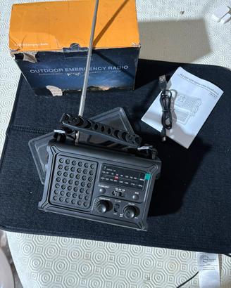 Radio Emergenza Outdoor Solare / Dinamo AM/FM