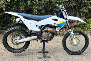 husquarna 250 2025