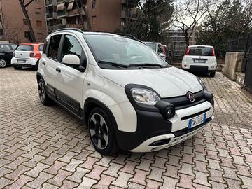 Fiat Panda Cross 1.0 HY 10/24 KM.6454 FULL OPT.