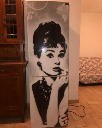 Frigo arredo moderno Audrey Hepburn - pezzo unico