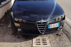 ALFA ROMEO 159 1.9 JTDm 16V Sportwagon Distincti