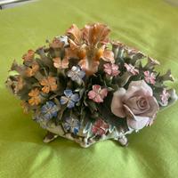 Centrotavola ceramica capodimonte