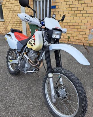 Honda XR400